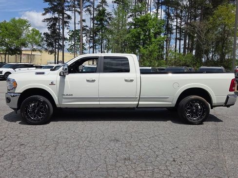 Used 2024 RAM 3500 Limited image 4
