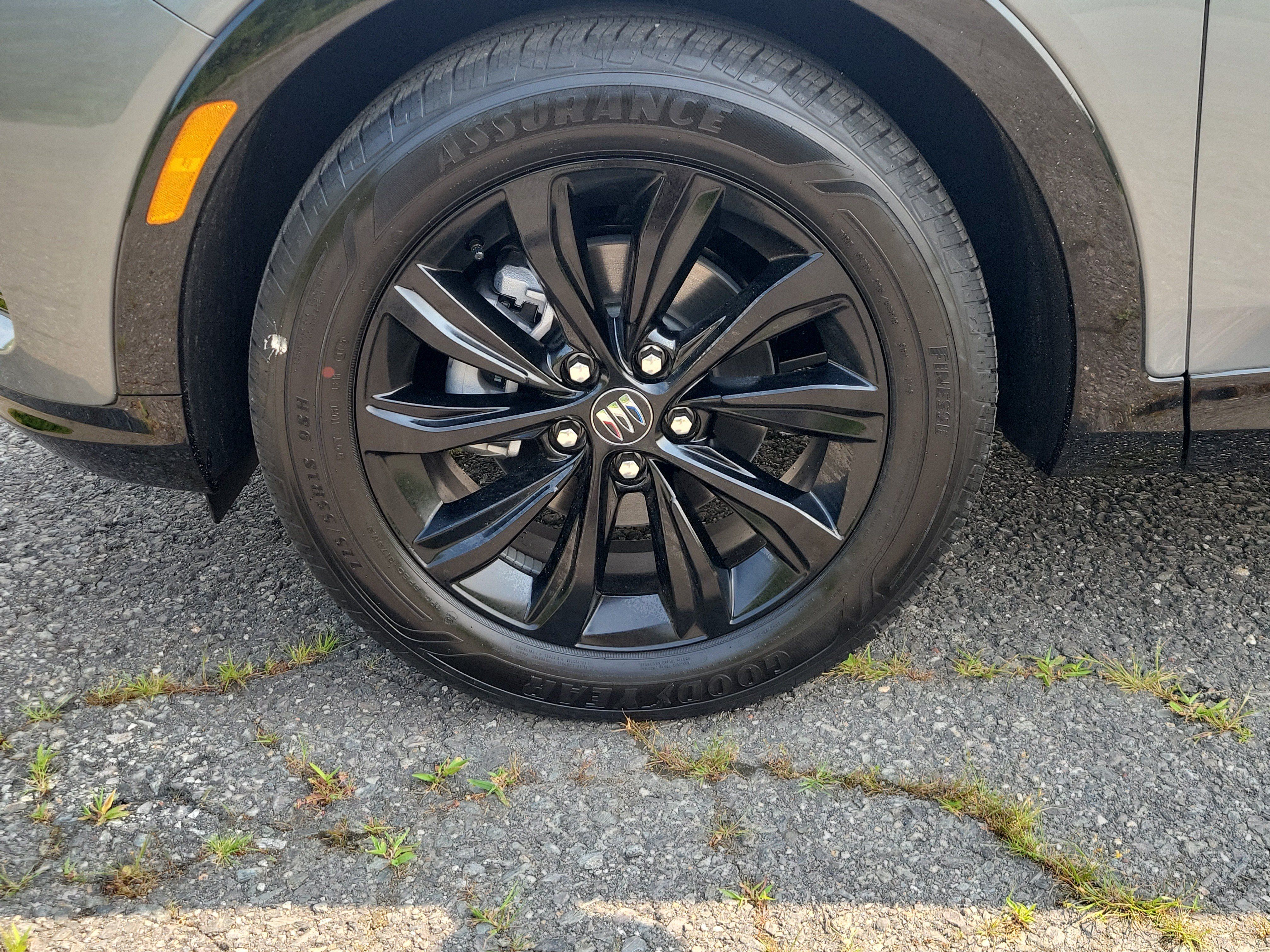 New 2026 Buick Envista Sport Touring w/ Convenience I Package FWD image 11