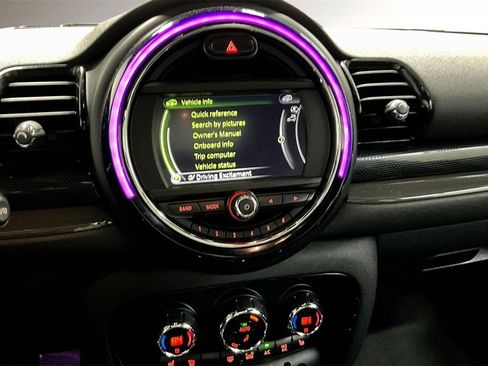 Used 2017 MINI Cooper Clubman S image 9