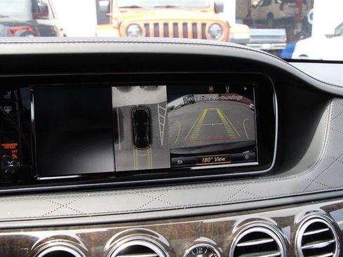 Used 2015 Mercedes-Benz S 63 AMG 4MATIC Sedan image 36