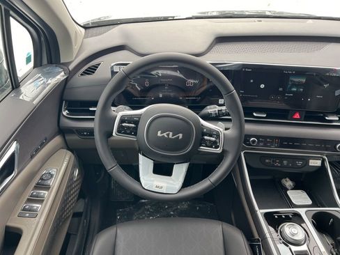 New 2026 Kia Carnival EX image 11