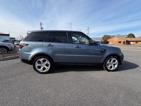 Used 2018 Land Rover Range Rover Sport HSE image 7