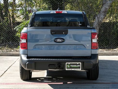 Used 2025 Ford Maverick Lariat w/ 4K Tow Package image 11