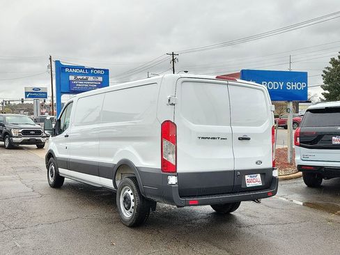 New 2026 Ford Transit 250 Low Roof RWD image 4