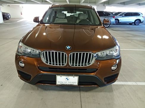 Used 2017 BMW X3 xDrive28i image 4