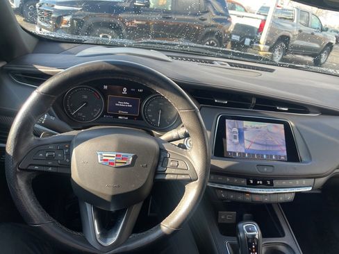 Used 2019 Cadillac XT4 Sport image 13