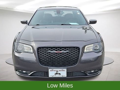 Used 2023 Chrysler 300 S image 2