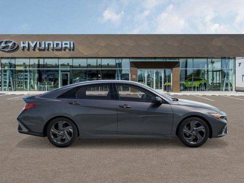 New 2026 Hyundai Elantra Sport image 8