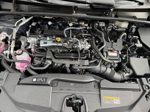 Certified 2025 Toyota Prius Limited AWD/4WD image 21