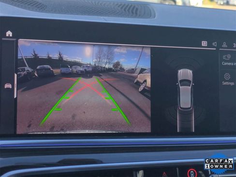 Used 2020 BMW X5 M50i w/ Premium Package image 31