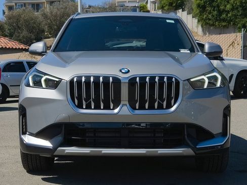 New 2026 BMW X1 xDrive28i w/ Convenience Package AWD/4WD image 2