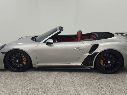 Used 2015 Porsche 911 Turbo S image 3