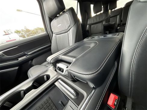 New 2025 Ford Expedition Max Platinum w/ Stealth Appearance Package image 24