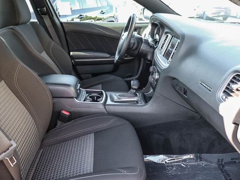 Used 2023 Dodge Charger SXT RWD image 15
