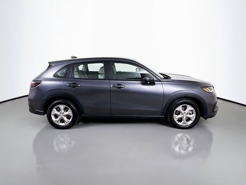 Used 2023 Honda HR-V LX image 8