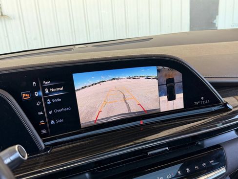 Used 2021 Cadillac Escalade Sport w/ LPO, ONYX Package AWD/4WD image 16