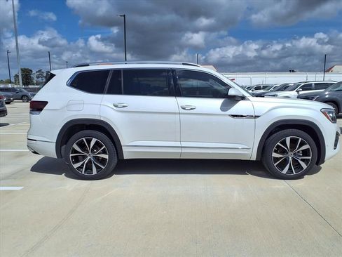 New 2026 Volkswagen Atlas SEL Premium R-Line AWD/4WD image 4