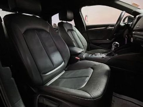 Used 2018 Audi A3 2.0T Premium FWD image 9