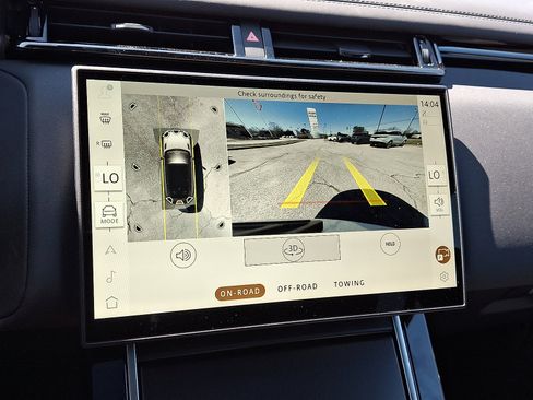 Certified 2026 Land Rover Range Rover Velar Dynamic SE image 9