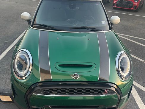 Used 2023 MINI Cooper S w/ Driver Assistance Package image 3