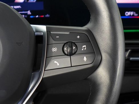 Used 2025 BMW X1 xDrive28i w/ Convenience Package image 29