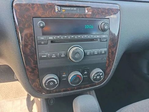 Used 2016 Chevrolet Impala Limited LS FWD image 11