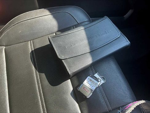 Used 2015 GMC Sierra 3500 Denali image 19