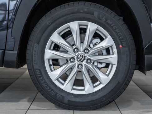 New 2026 Toyota Corolla Cross LE image 13