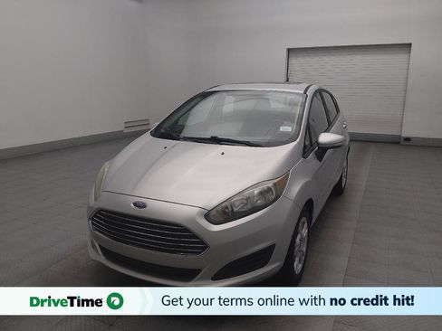 Used 2016 Ford Fiesta SE image 1