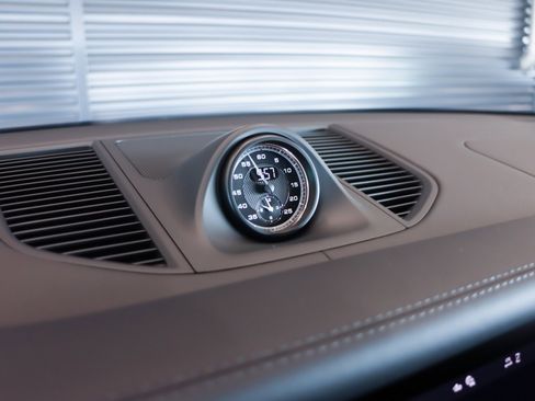 New 2026 Porsche Macan Turbo image 20