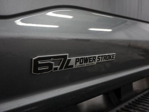 Used 2024 Ford F250 XLT image 6