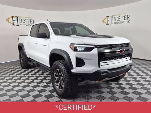 Certified 2025 Chevrolet Colorado ZR2 w/ Technology Package AWD/4WD image 2