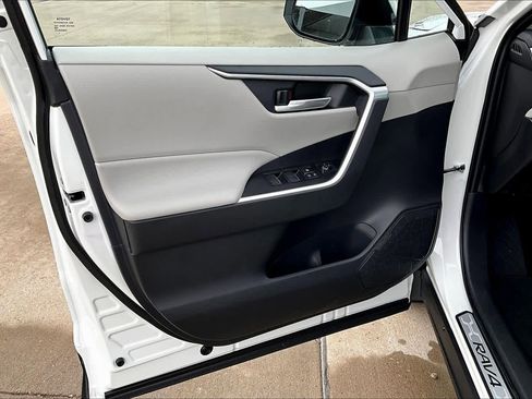 New 2025 Toyota RAV4 XLE image 10