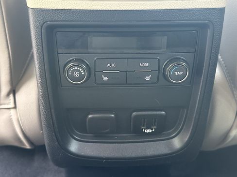 Used 2017 Buick Envision Premium w/ LPO, Hit The Road Package AWD/4WD image 21