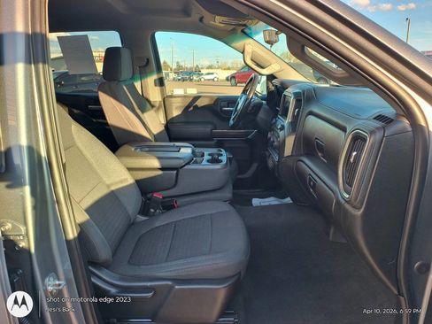 Used 2021 Chevrolet Silverado 1500 LT w/ Work Truck Package image 12