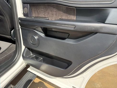 Used 2021 Ford Expedition Limited AWD/4WD image 72