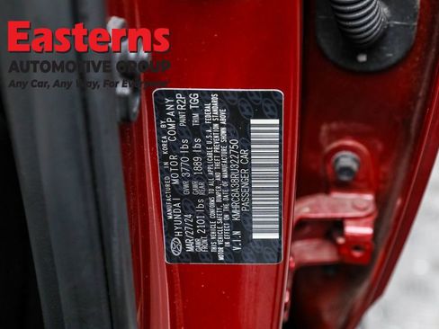 Used 2024 Hyundai Venue SEL image 35