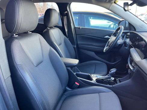 Used 2025 Buick Encore GX Preferred image 34