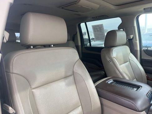 Used 2017 Chevrolet Suburban Premier image 65
