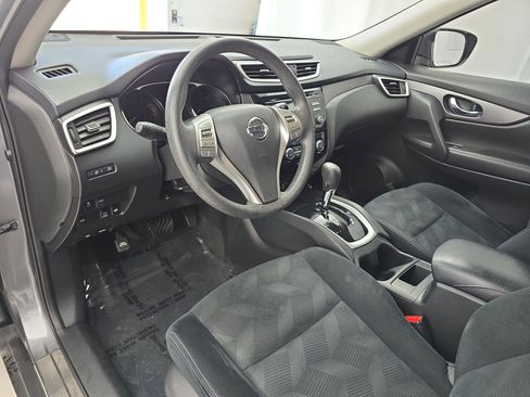 Used 2016 Nissan Rogue SV image 15