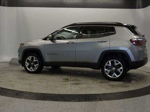 Certified 2018 Jeep Compass Limited image 3