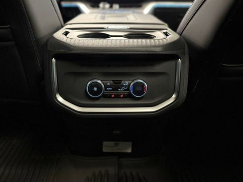 New 2026 Ford Expedition Tremor image 32