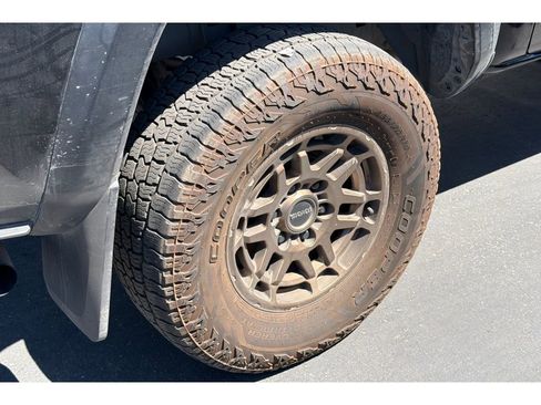 Used 2023 Toyota Tacoma 4x4 Double Cab w/ Trail Edition image 4