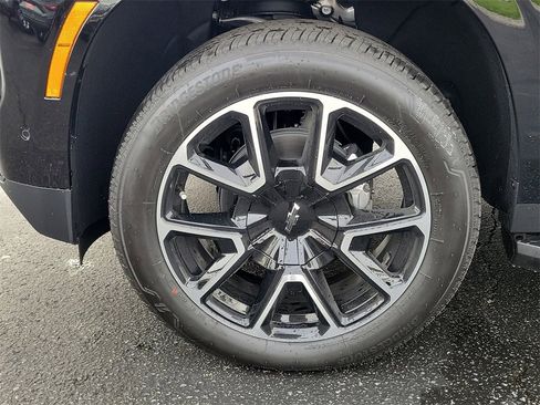 New 2026 Chevrolet Suburban RST w/ Comfort Package image 26