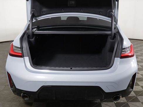 Used 2025 BMW 330i xDrive Sedan w/ M Sport Package image 15