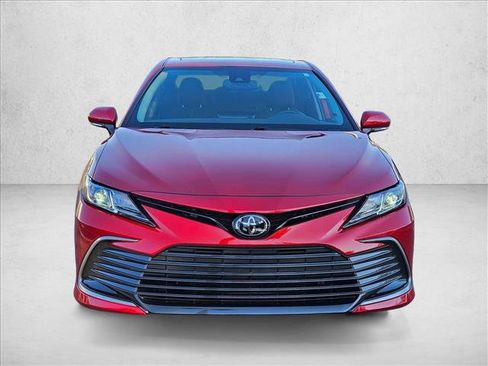 Used 2024 Toyota Camry LE w/ Convenience Package FWD image 2