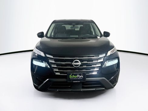 Used 2025 Nissan Rogue SV FWD image 2