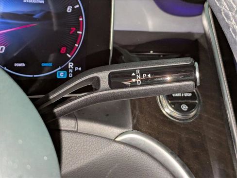 Certified 2025 Mercedes-Benz GLC 300 image 15