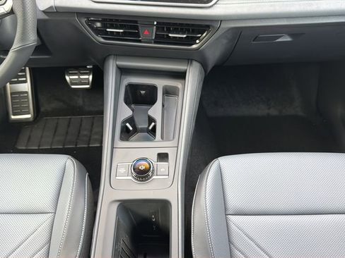 New 2026 Volkswagen Tiguan SE R-Line FWD image 19