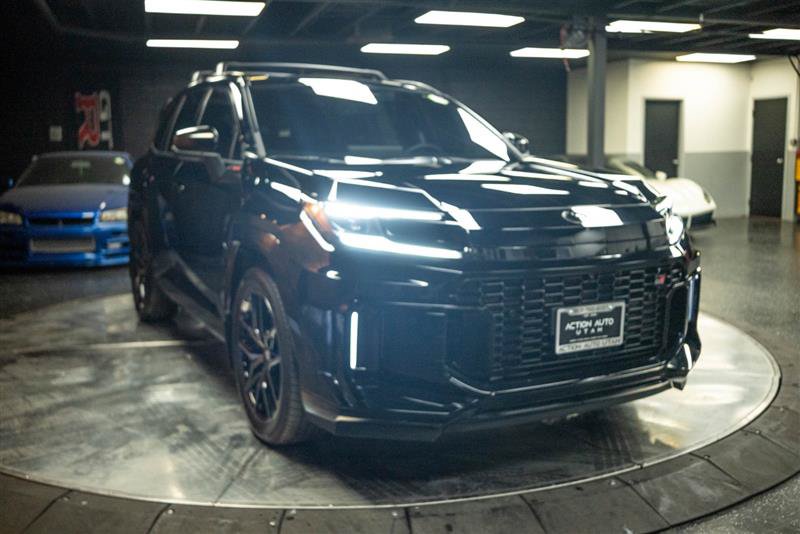 Used 2026 Toyota RAV4 AWD Plug-in Hybrid image 5